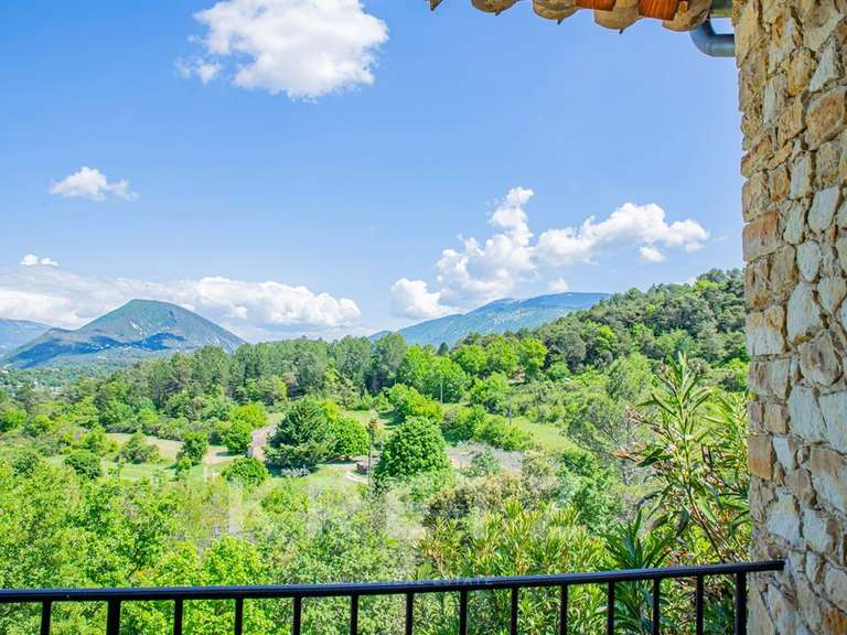 Maison Entrechaux - 5 chambres - 233m²