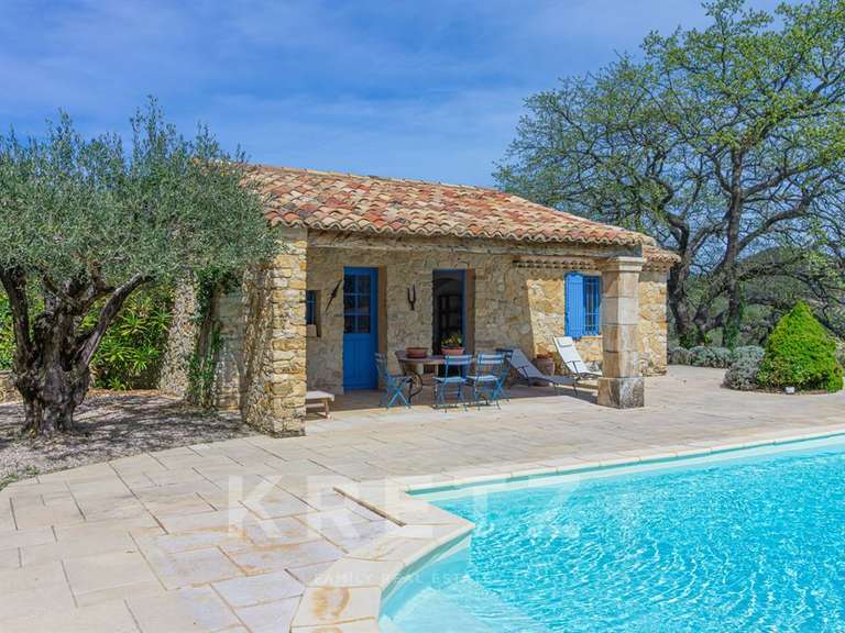 Maison Entrechaux - 6 chambres - 216m²