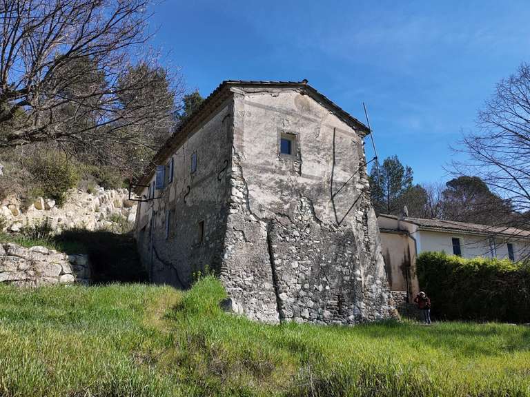 Maison Entrechaux - 530m²