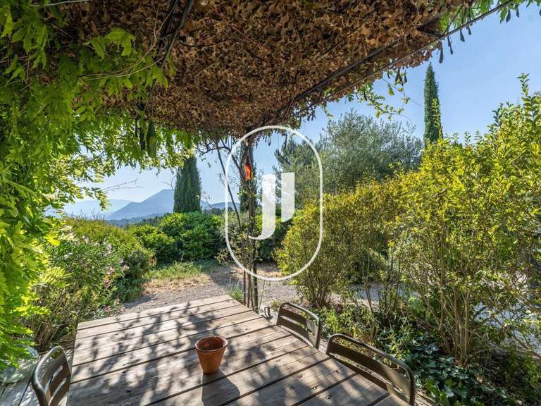 Villa Entrechaux - 5 bedrooms - 286m²