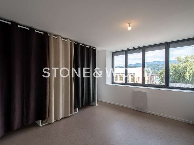 Appartement Entrelacs - 3 chambres - 192m²
