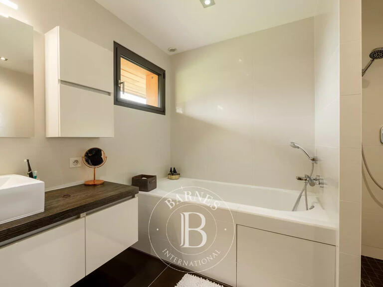 Maison Epagny Metz-Tessy - 4 chambres - 165m²