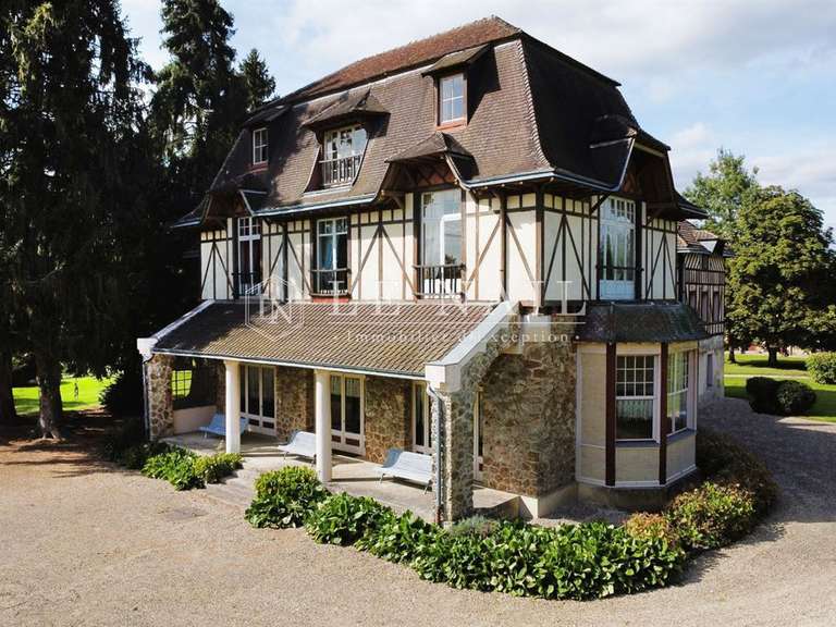 Manor Épernay - 650m²