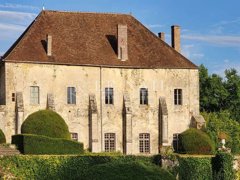 Propriété Épernay - 18 chambres - 985m²