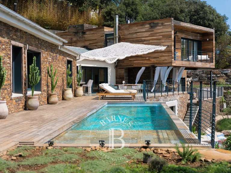 Villa Erbalunga - 7 chambres - 426m²