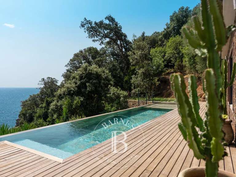 Villa Erbalunga - 7 chambres - 426m²