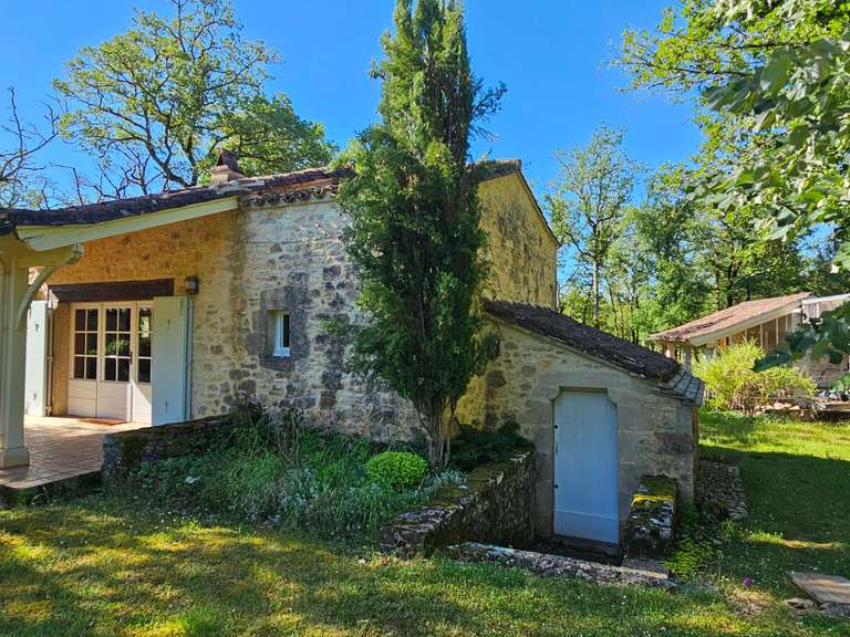 Maison Esclauzels - 2 chambres - 188m²