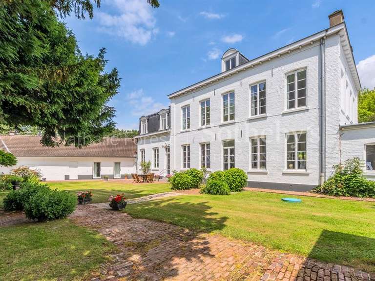 Maison Escobecques - 5 chambres - 250m²