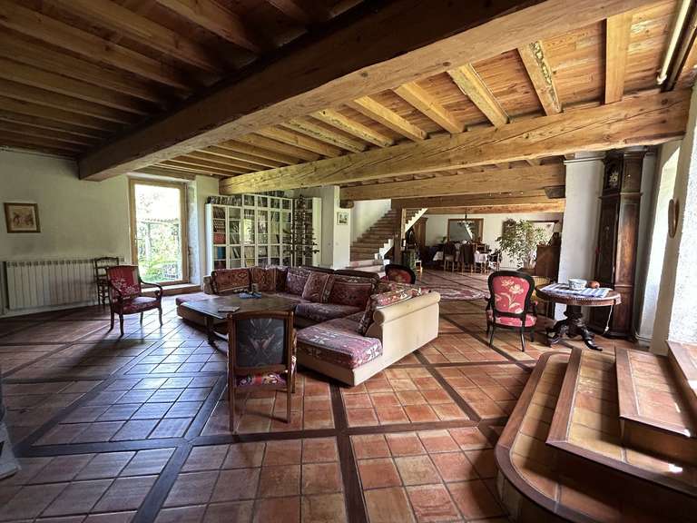 Maison Escueillens-et-Saint-Just-de-Bélengard - 4 chambres - 347m²