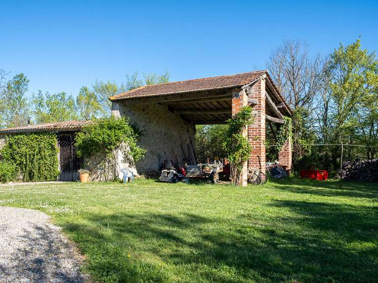 Propriété Escueillens-et-Saint-Just-de-Bélengard - 4 chambres - 306m²