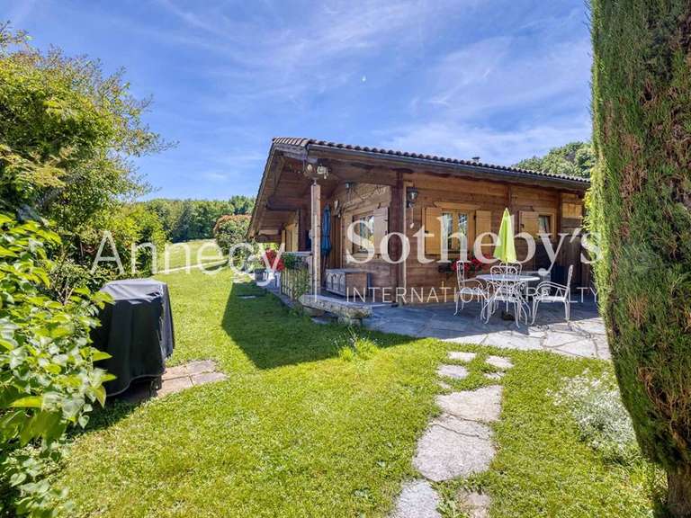 Maison Ésery - 3 chambres - 190m²