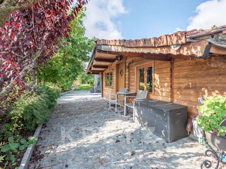 Maison Ésery - 5 chambres - 255m²