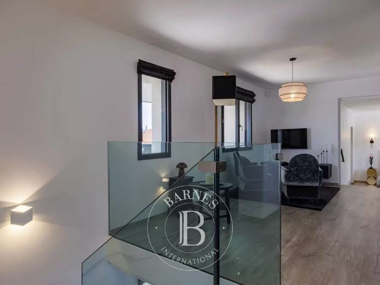 Maison Ésery - 4 chambres - 164m²