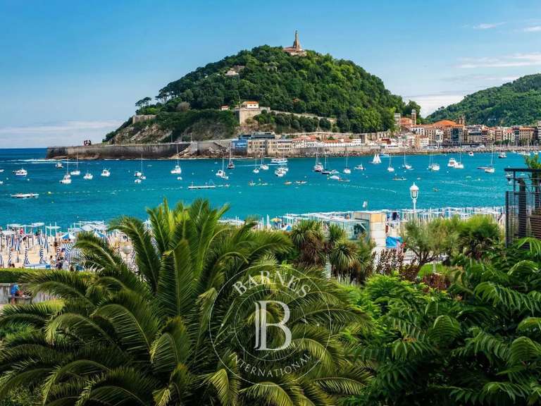 Apartment Spain - 3 bedrooms - 160m²