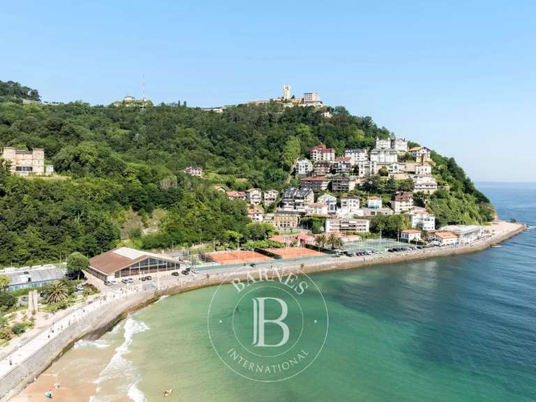 Apartment Spain - 3 bedrooms - 160m²