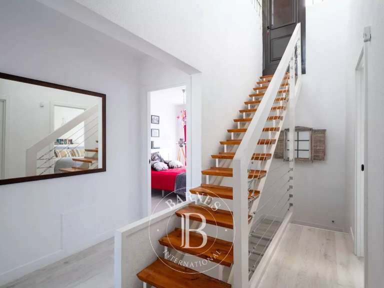 House Spain - 5 bedrooms - 245m²