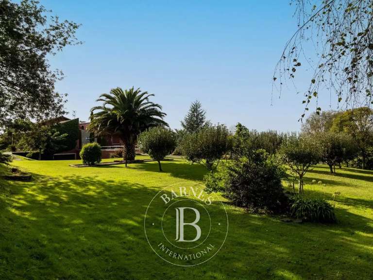 House Spain - 5 bedrooms - 668m²