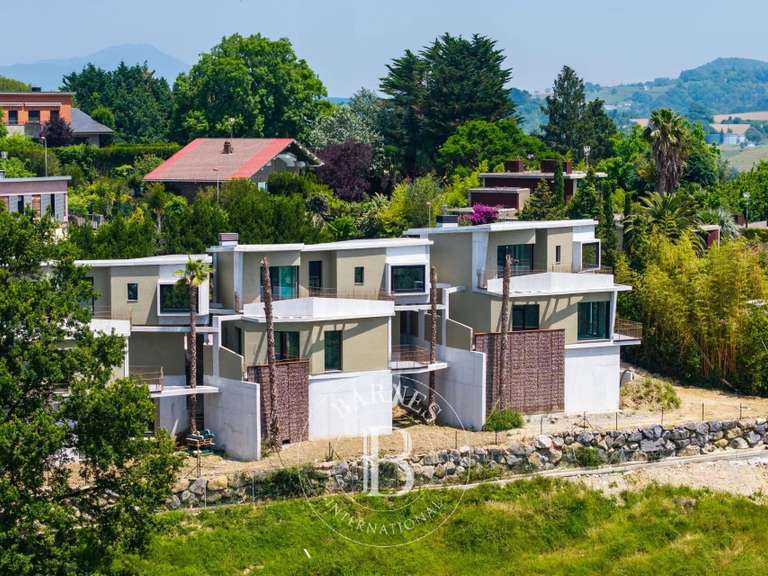 Maison Espagne - 3 chambres - 226m²