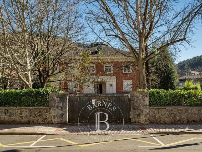 Maison Espagne - 7 chambres - 1720m²