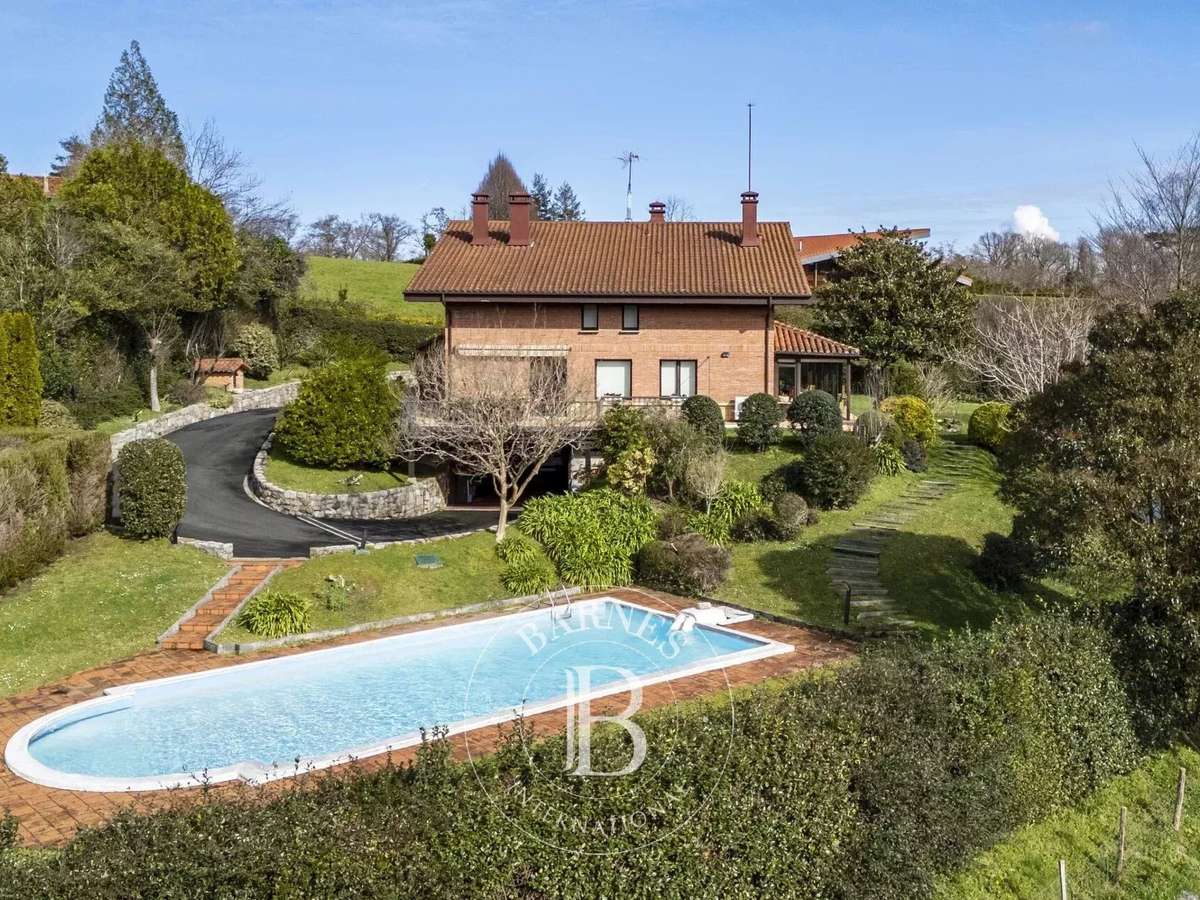Villa Espagne