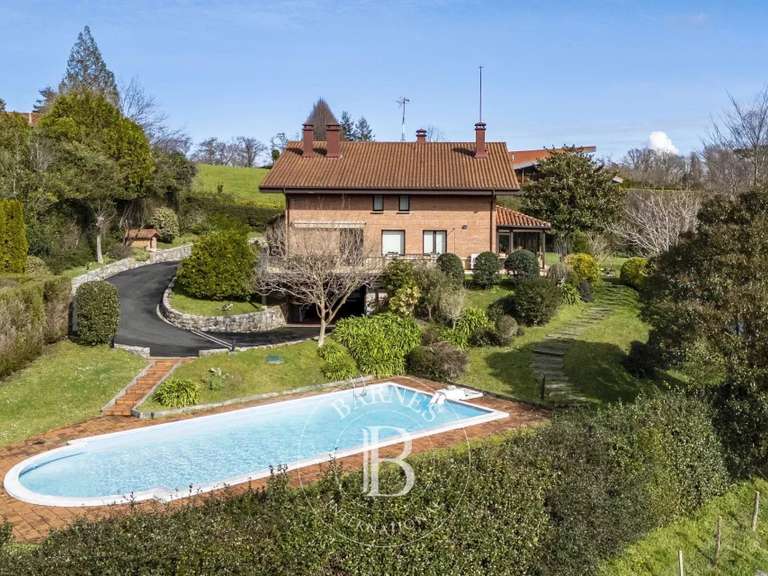 Villa Espagne - 6 chambres