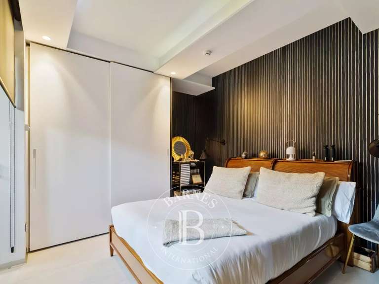 Villa Spain - 6 bedrooms - 398m²