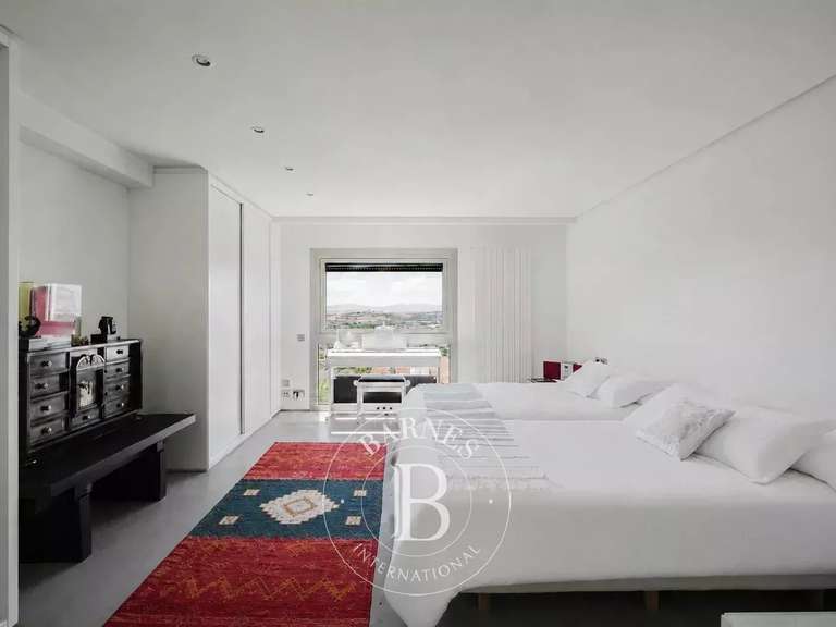 Villa Pamplona - 5 bedrooms - 1450m²