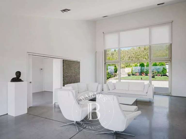 Villa Pamplona - 5 bedrooms - 1450m²