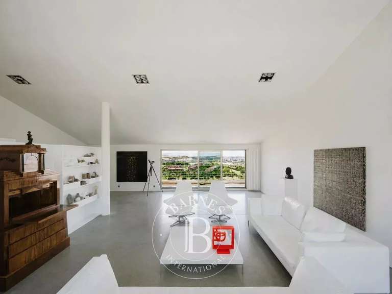 Villa Pamplona - 5 bedrooms - 1450m²