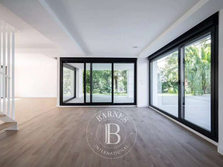 Appartement Saint-Sébastien - 4 chambres - 232m²