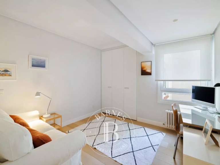 Appartement Saint-Sébastien - 4 chambres - 160m²