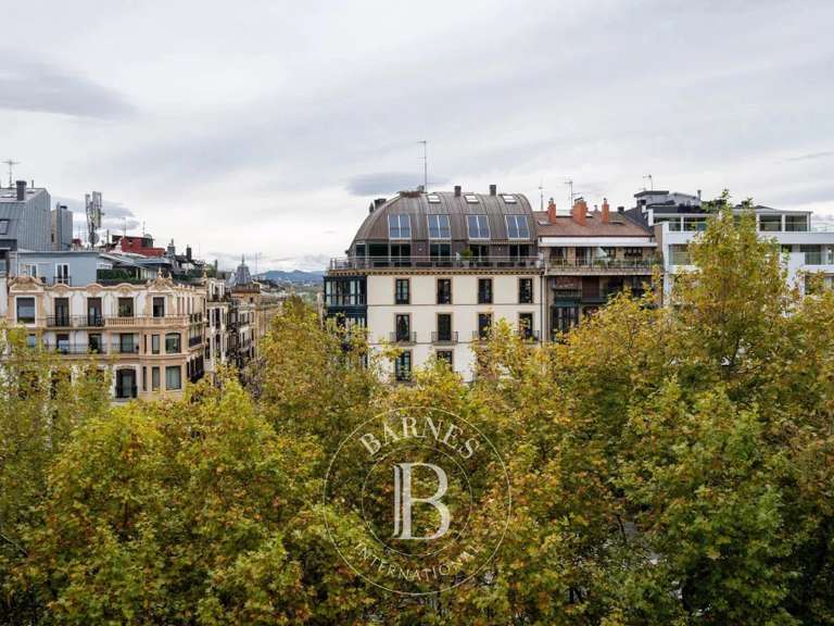 Appartement Saint-Sébastien - 1 chambre - 74m²
