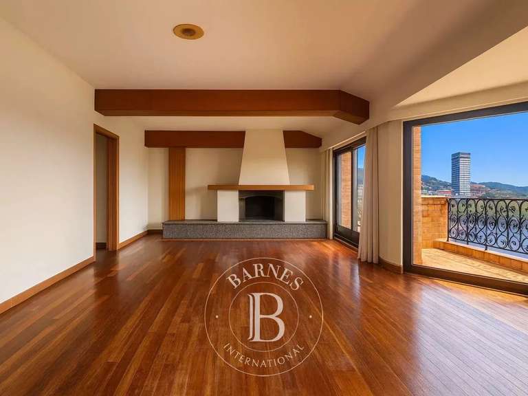 Appartement Saint-Sébastien - 5 chambres - 250m²