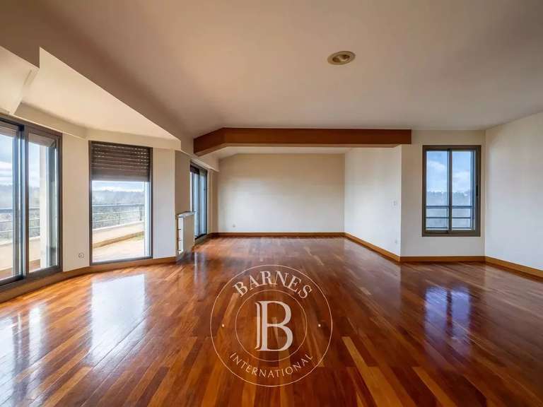 Appartement Saint-Sébastien - 5 chambres - 250m²