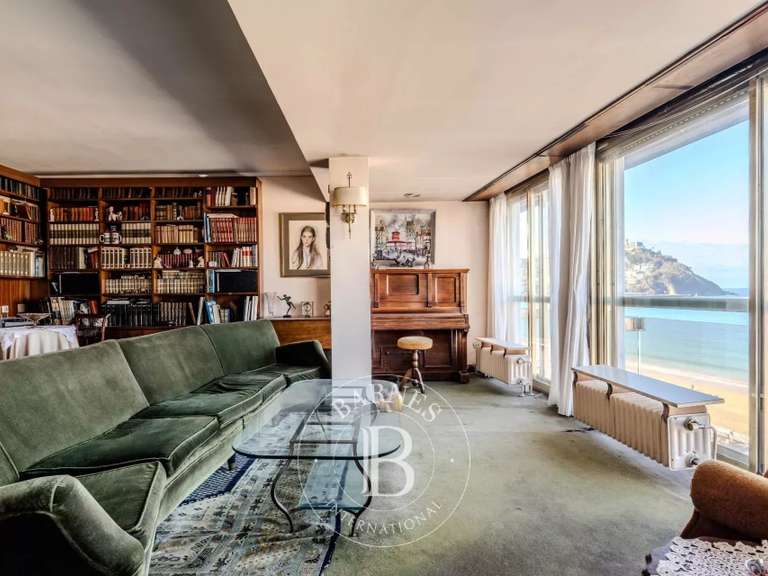 Appartement Saint-Sébastien - 5 chambres - 160m²