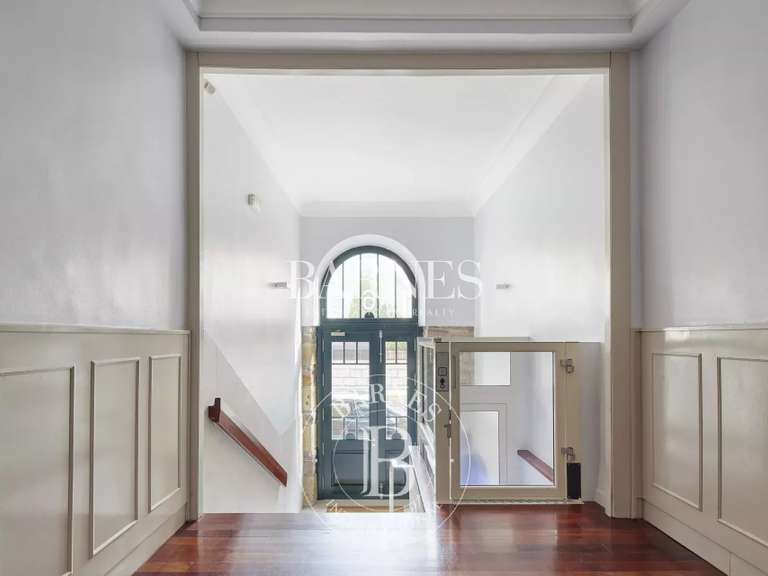 Appartement Saint-Sébastien - 5 chambres - 174m²
