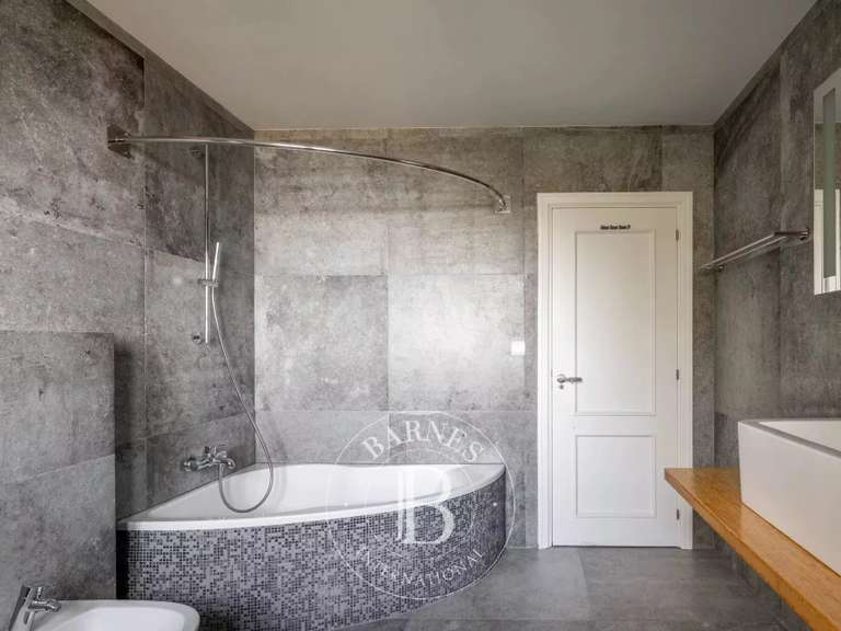 Appartement Saint-Sébastien - 6 chambres - 423m²