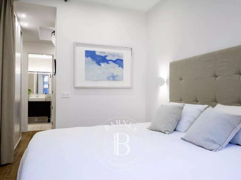 Appartement Saint-Sébastien - 3 chambres - 166m²
