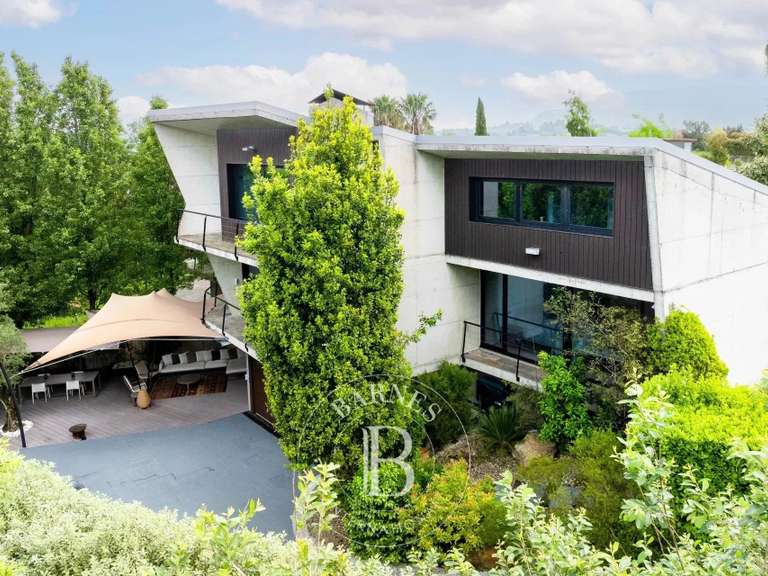 Maison Saint-Sébastien - 4 chambres - 380m²