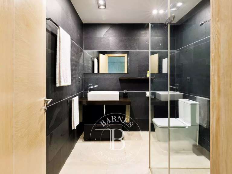 Maison Saint-Sébastien - 4 chambres - 380m²