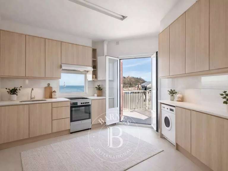 Maison Saint-Sébastien - 4 chambres - 277m²