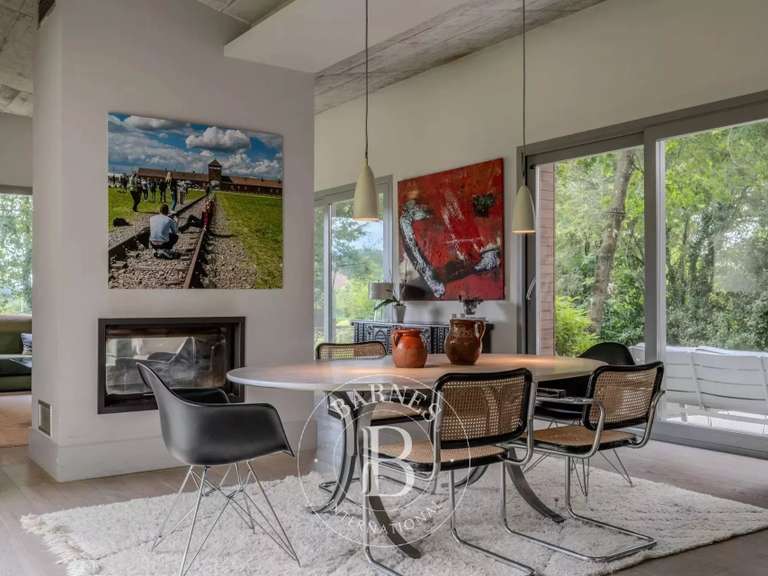 Maison Saint-Sébastien - 6 chambres - 330m²
