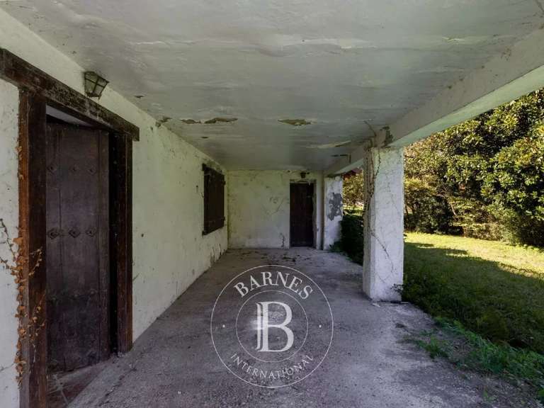 Maison Saint-Sébastien - 8 chambres - 750m²