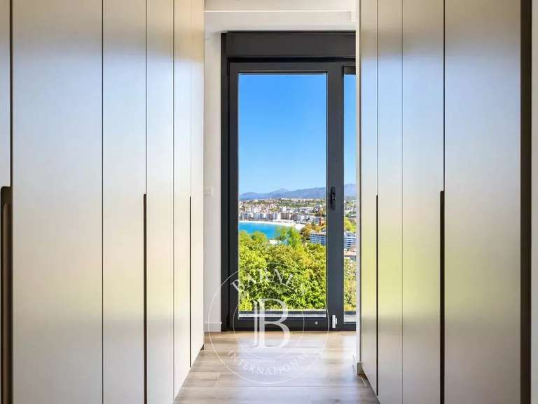 Maison Saint-Sébastien - 4 chambres - 350m²