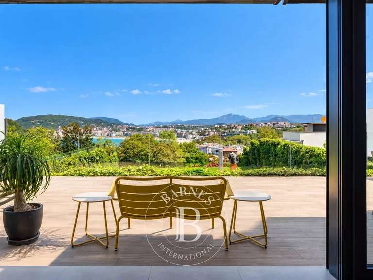 Maison Saint-Sébastien - 4 chambres - 350m²