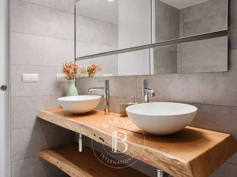 Maison Saint-Sébastien - 4 chambres - 350m²