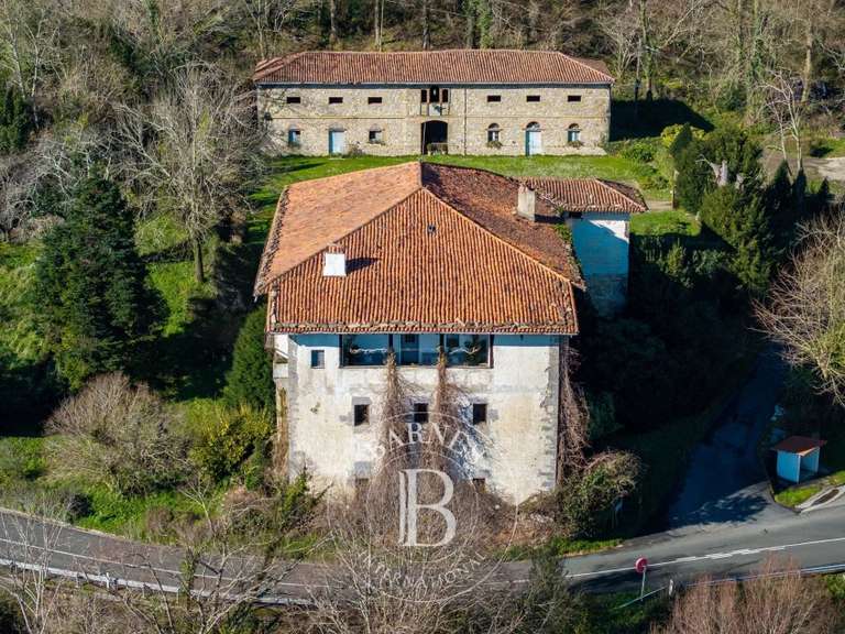 Propriété Saint-Sébastien - 7 chambres - 2150m²
