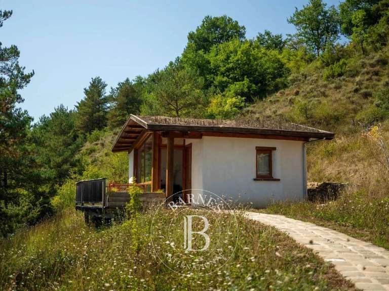 Propriété Saint-Sébastien - 9 chambres - 519m²