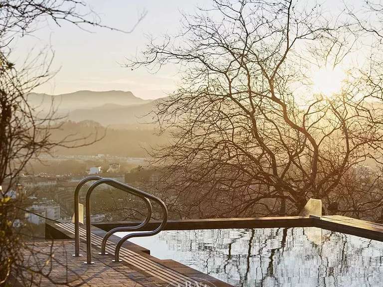 Villa Saint-Sébastien - 9 chambres - 700m²