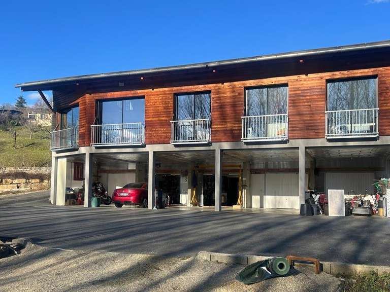 Maison Espalion - 3 chambres - 235m²